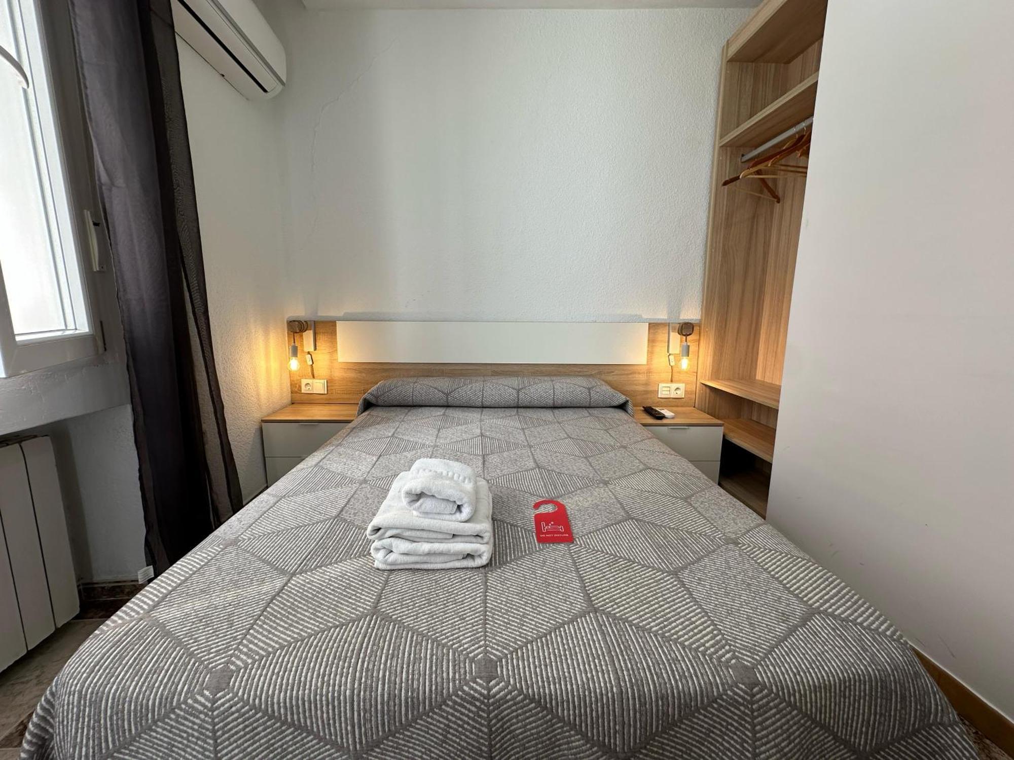 Pension Recogidas Granada Luaran gambar